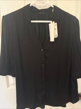 Tahari Black V-Neck Button Blouse